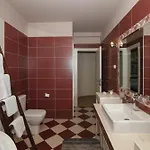 بيت للعطل The House Olympia - Happy *