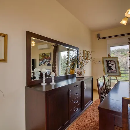 The House Olympia - Happy * Ολυμπία