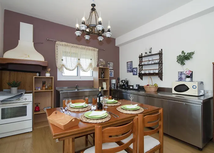 The House Olympia - Happy Ancient Olympia